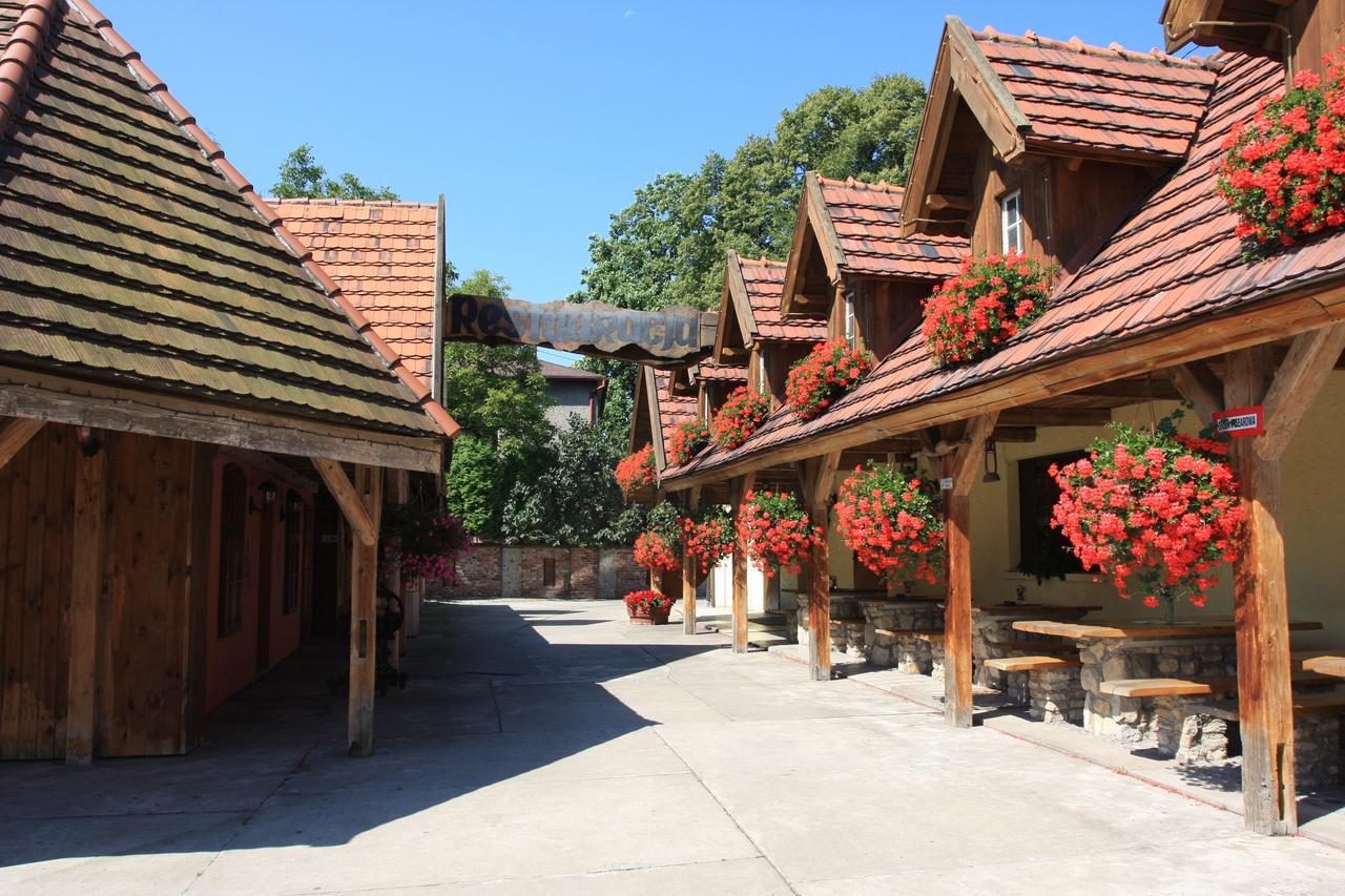 Hotel Restauracja Pustelnik Wisla Mala Bagian luar foto