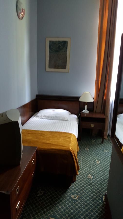 Hotel Restauracja Pustelnik Wisla Mala Bagian luar foto