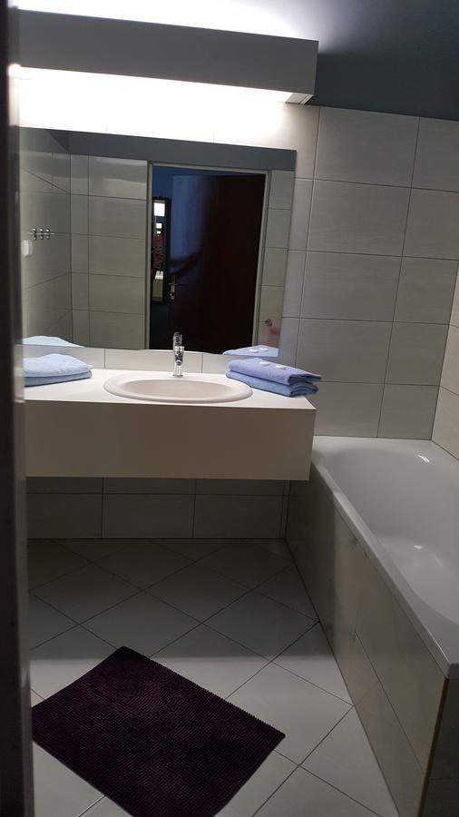 Hotel Restauracja Pustelnik Wisla Mala Bagian luar foto