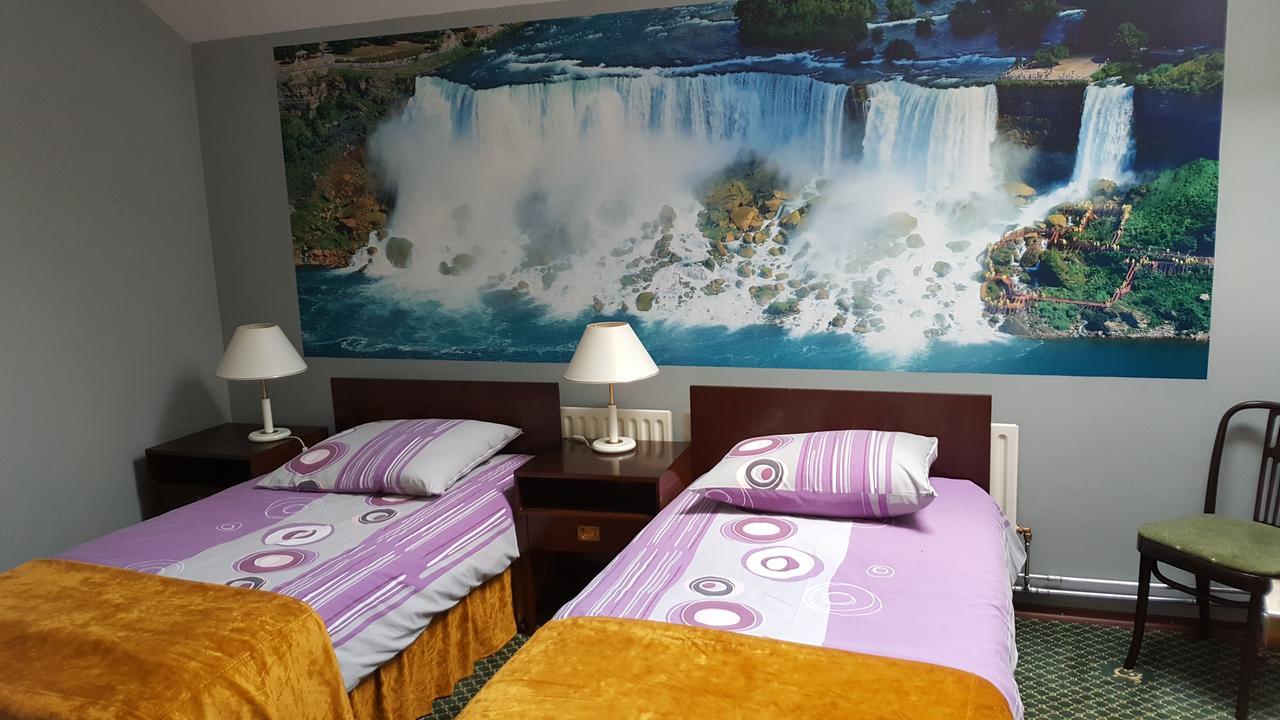 Hotel Restauracja Pustelnik Wisla Mala Bagian luar foto
